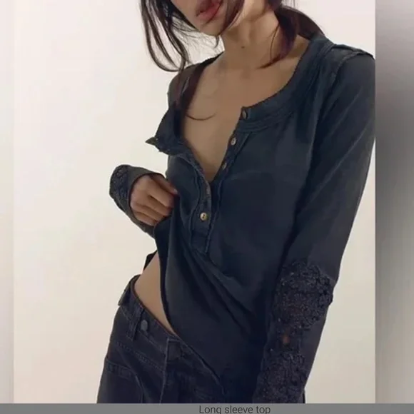 We The Free Our Song Henley Cuff in Mineral Black sz M NWOT $78R - Picture 4 of 6